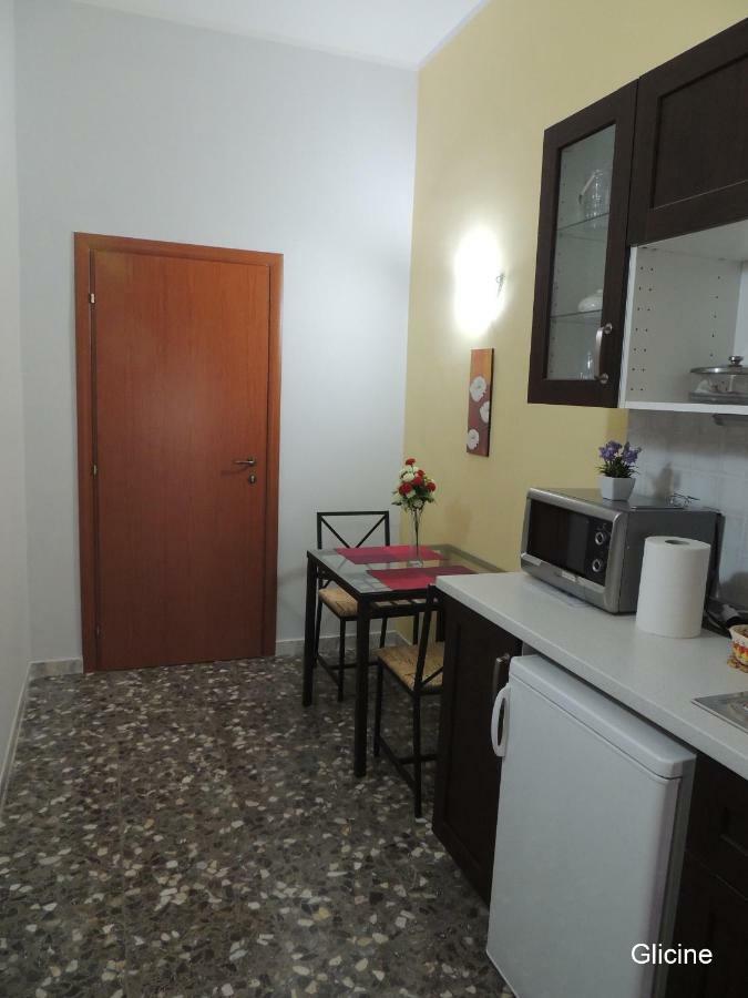 Oleandro E Glicine Apartment Lecce Exterior photo